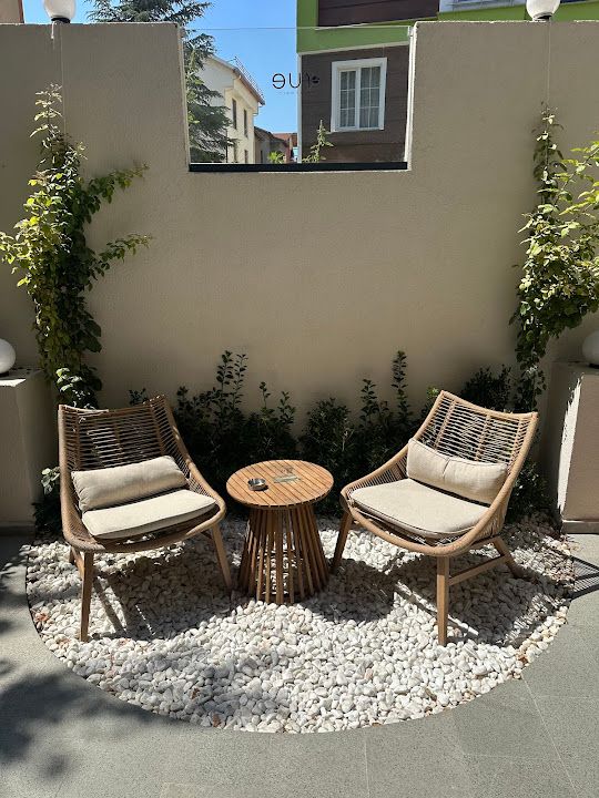 Rue Modern