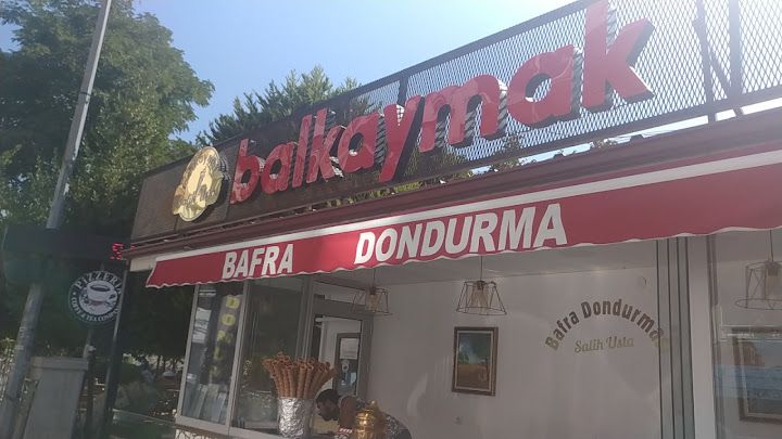 Şen Pastanesi Aşıklar