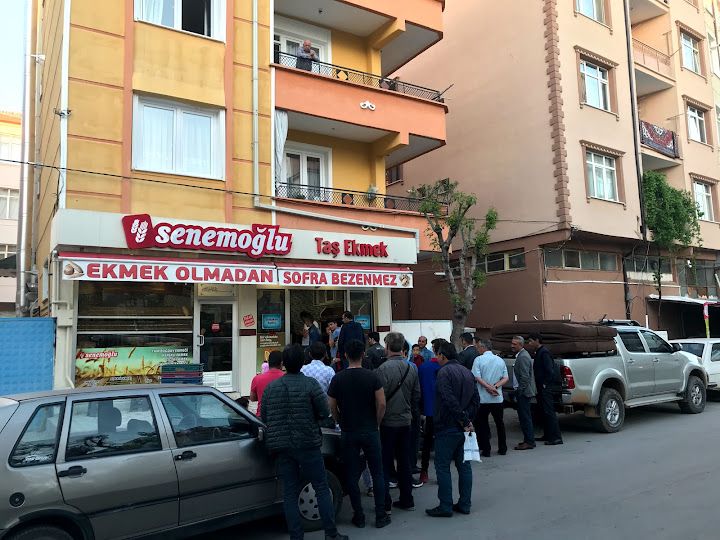 Senemoğlu Taş Ekmek