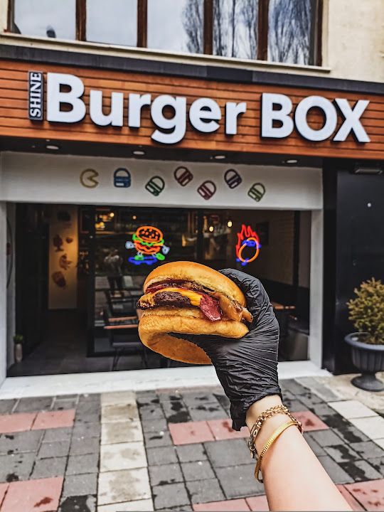 Shine Burger Box
