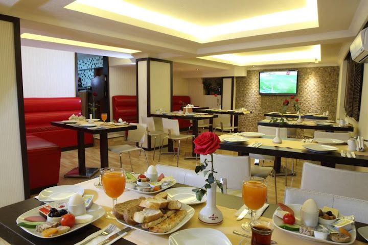 Sultan Hotel - Teras Restaurant