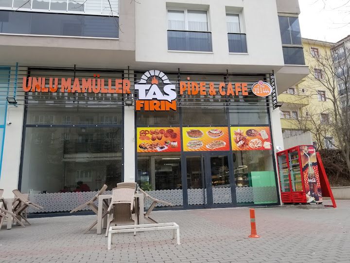 Taş Fırın Unlu Mamüller Pide & Cafe
