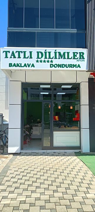 Tatlı Dilimler Baklava ~ Dondurma