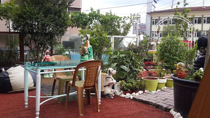 Woswos Cafe Kule