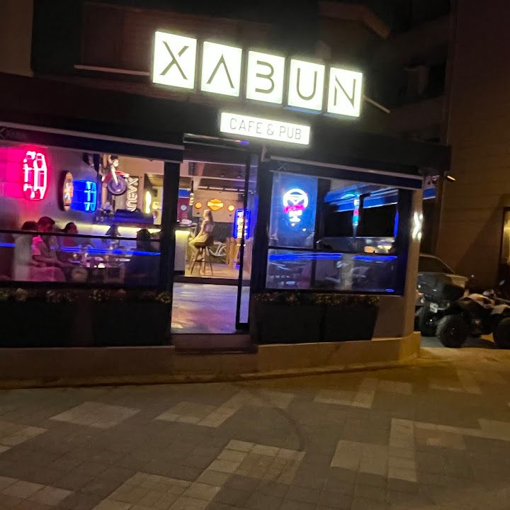 Xabun Cafe & Pub