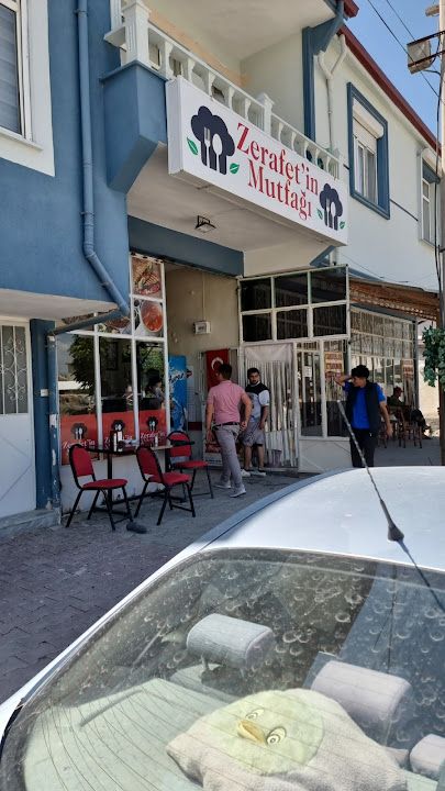 Zerafetin Mutfağı Ve Çiğ Köfte