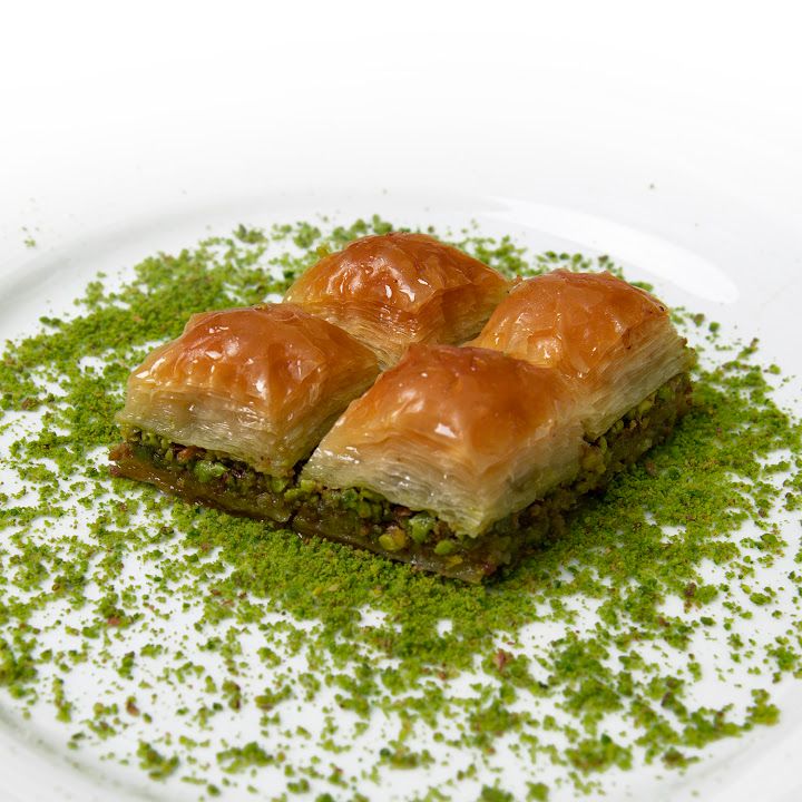Antepli Kardeşler Baklava 2