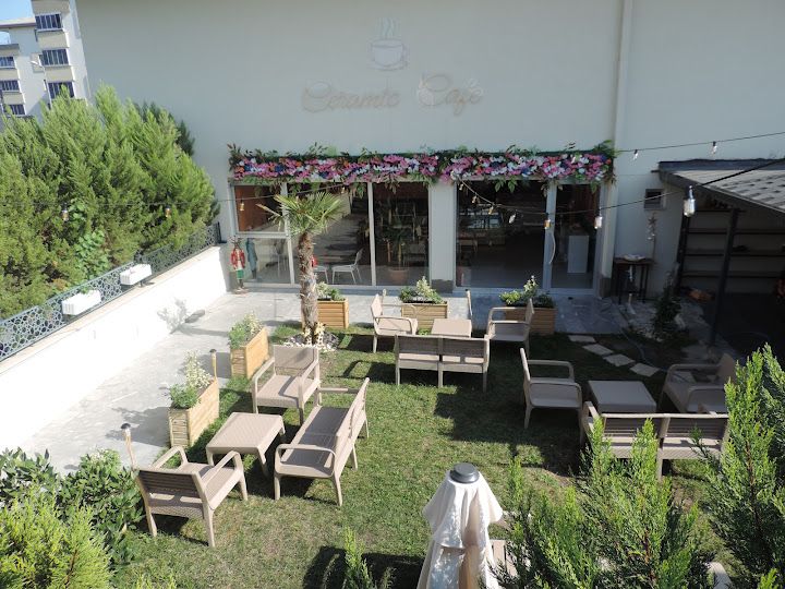 Ceramic Cafe
