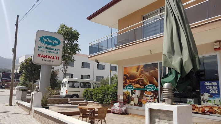 İyihuylu Süt Ürünleri Ve Kahvaltı Salonu