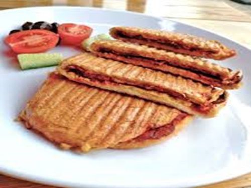 Martha Burger ,tost,köfte,kokoreç,tavuk Döner,izmir Sandwich