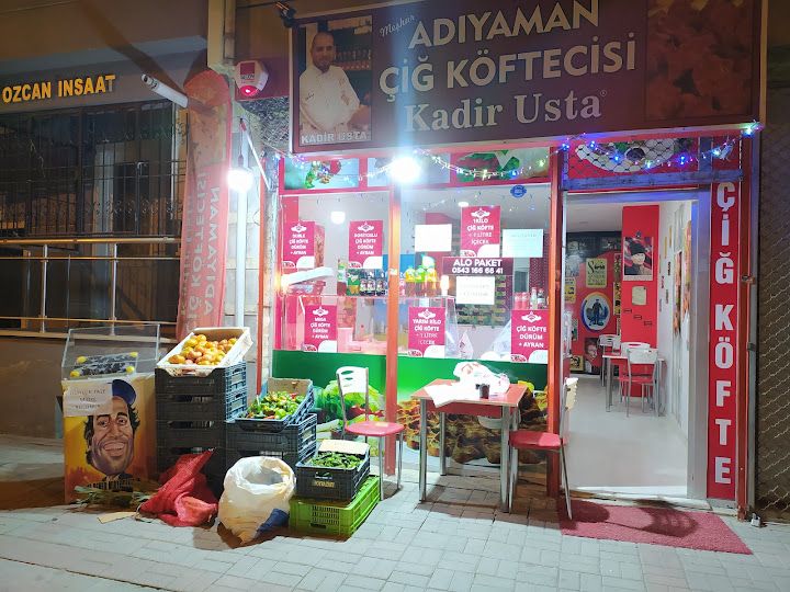 Meşhur Adıyaman Çiğ Köftecisi Kadir Usta