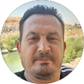 Metin Uzun