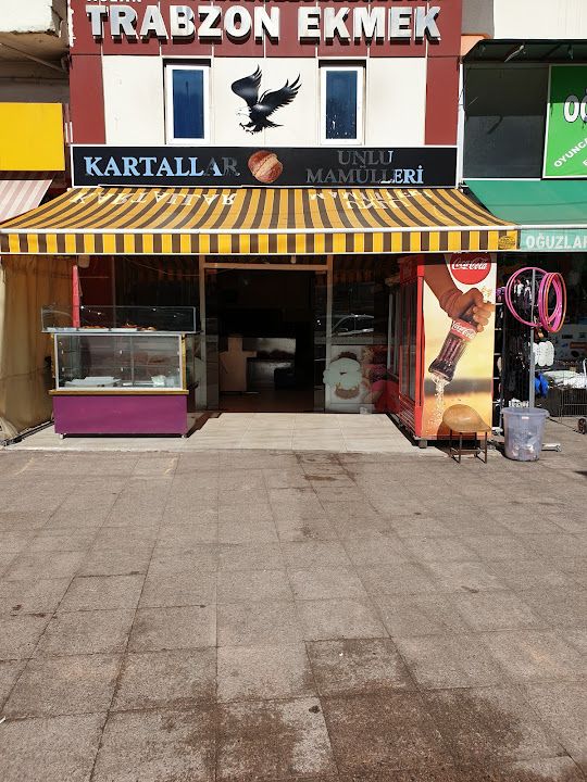 Kartallar Unlu Mamülleri Trabzon Ekmeği