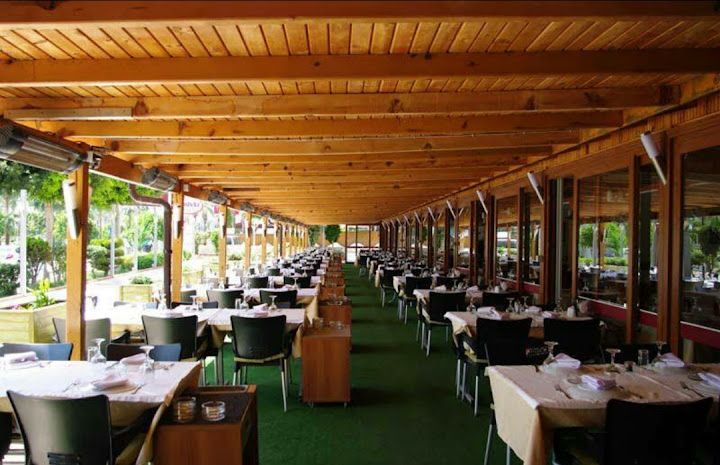 Rina Restaurant