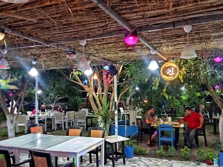 Çınar61 Restaurant Tandır Köfte Tavuk Ve Marketimiz Mevcut Gece Saat1e Kadar Alkol Satışı Mevcut