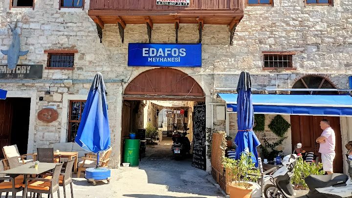 Edafos Meyhanesi