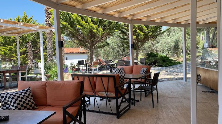 Güllük Mercan Cafe ( Yasemin Sitesi Sosyal Tesisi )