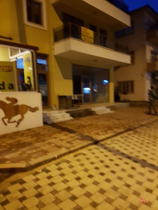 Nerdebalik