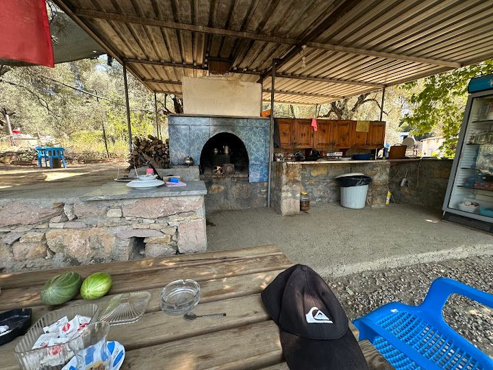 Pınar Çay Bahçesi Kultak Mola
