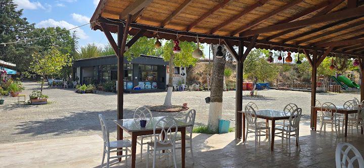 Karakuş Aile Çay Bahçesi