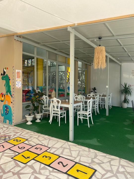 Cafe Happy Kids