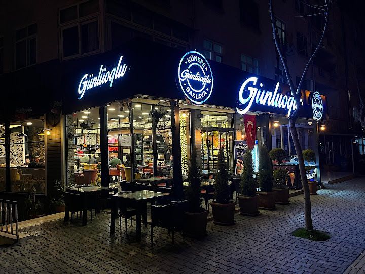 Günlüoğlu Baklavalari