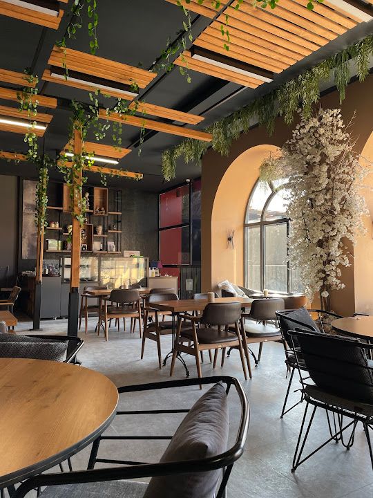 Loftverse Coffee & Lounge