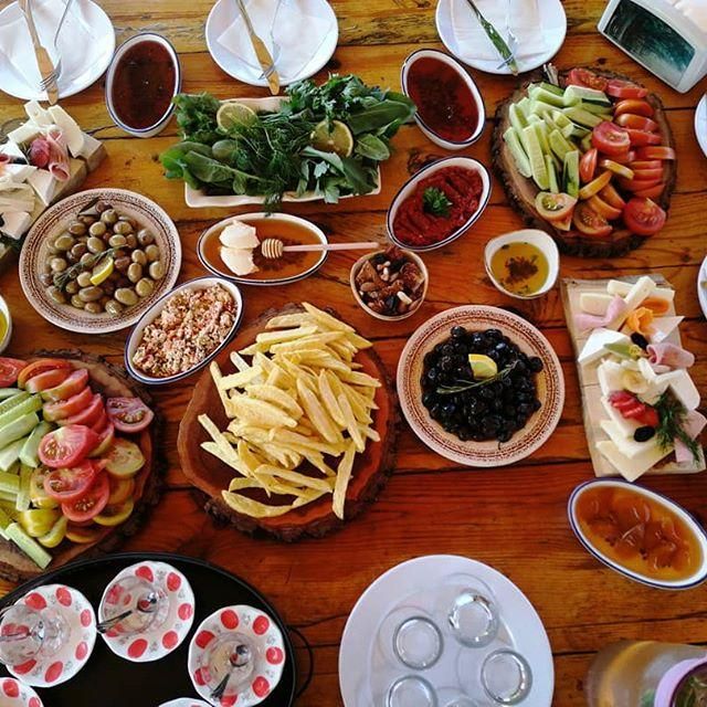 Manastır Köy Kahvaltısı