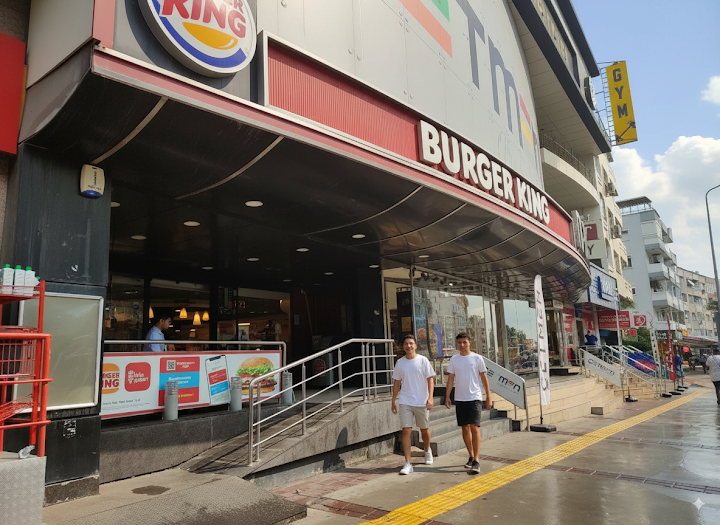 Burger king - mithatpaşa