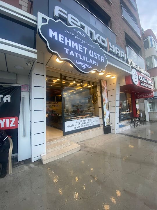 Mehmet Usta Tatlıları
