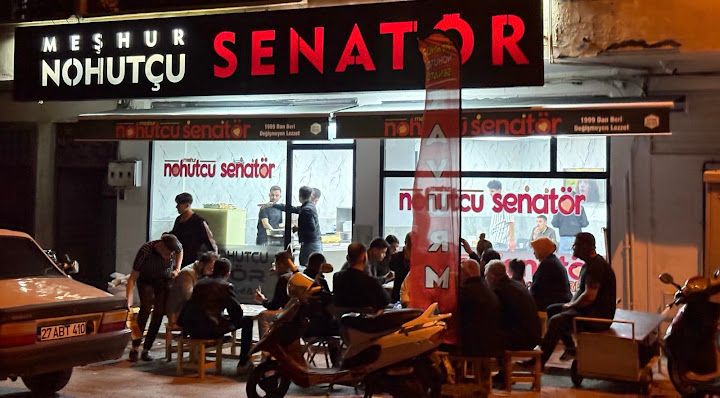 Meşhur Nohutçu Senatör