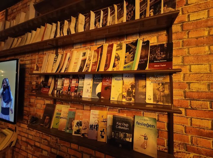Demsal Cafe