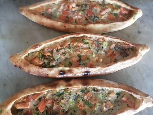 İzmir pide3
