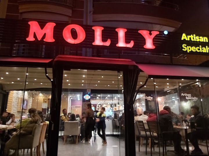 Molly Cafe