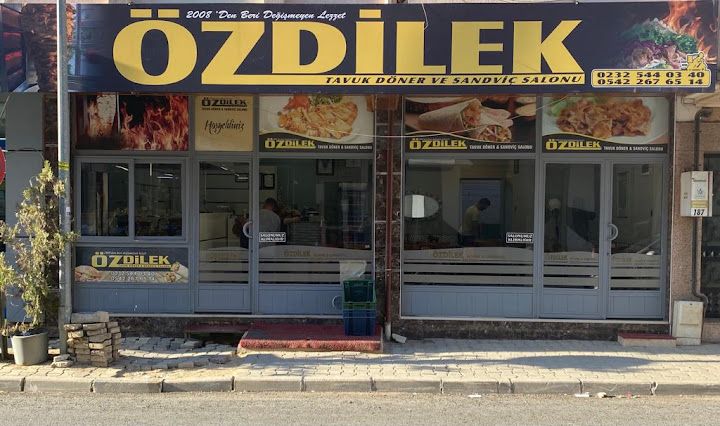 Özdilek tavuk döner ve sandaviç salonu