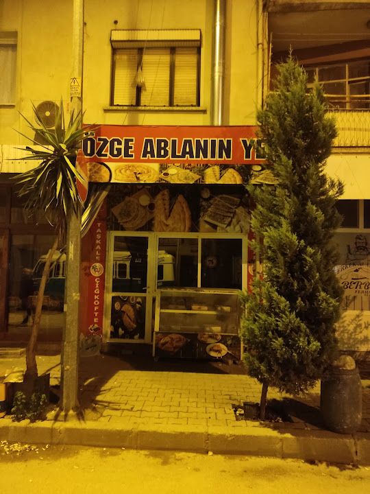 Özge Ablanın Yeri