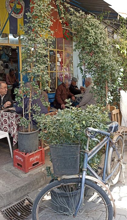 Şalvarlının çay ocağı ve muratın yeri