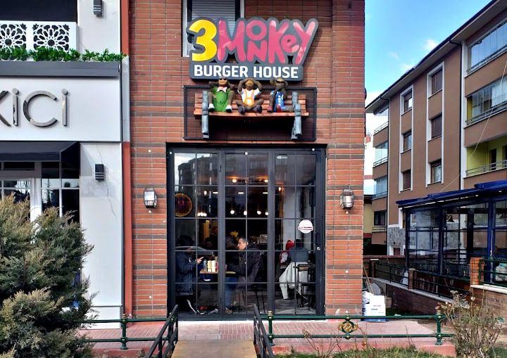 3 Monkey Burger Bulvar
