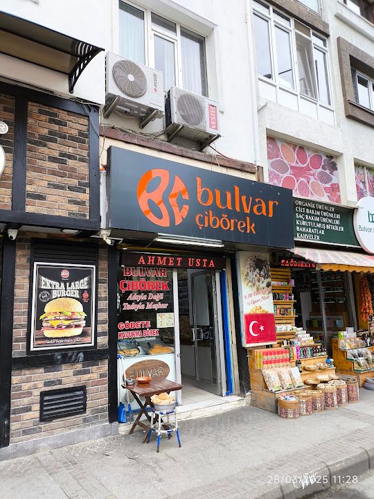 Bulvar Çibörek
