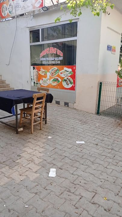 Sedat Usta Döner Ve Kebap Salonu