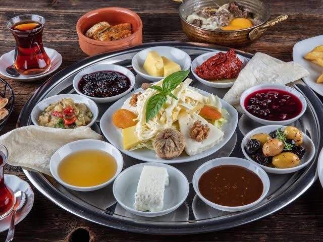 Ejder HAVUZBAŞI RESTAURANT