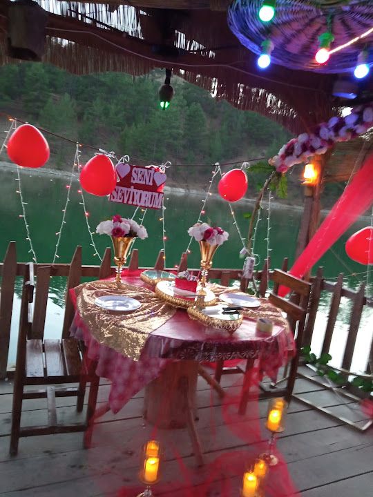 Serinyayla Bazlama Gözleme Cafe & Restoran