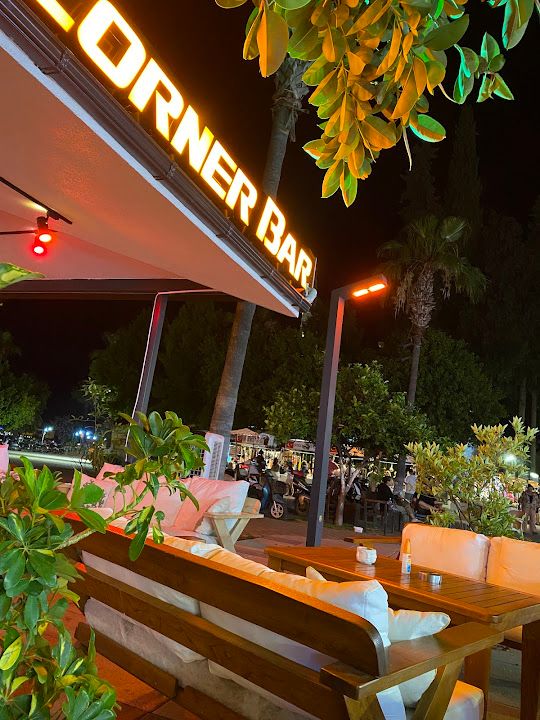 Corner Bar Dalyan