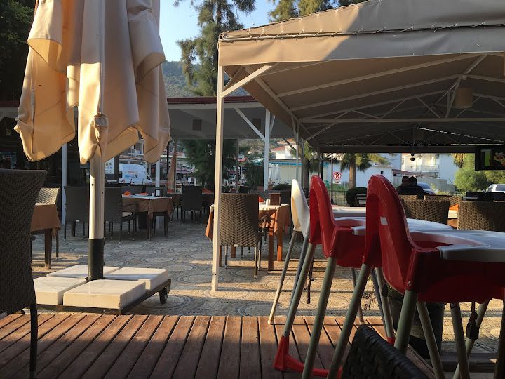 Dolphin Restaurant