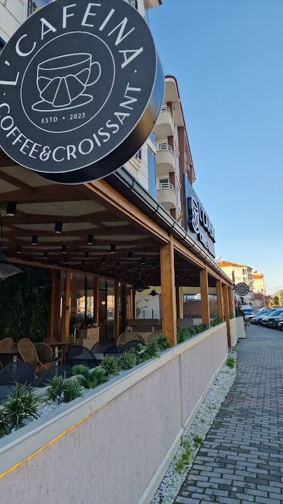 La Cafeina Coffee & Croissant