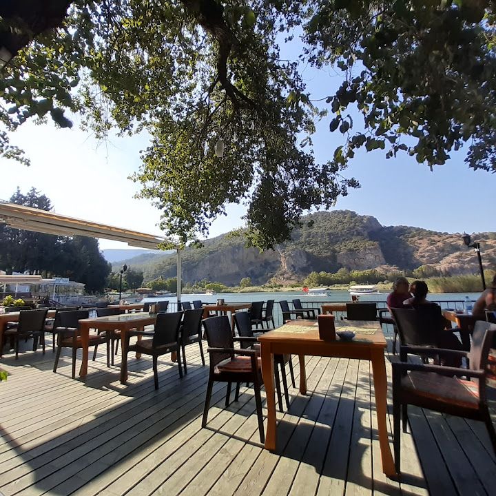 Melek Anne Cafe