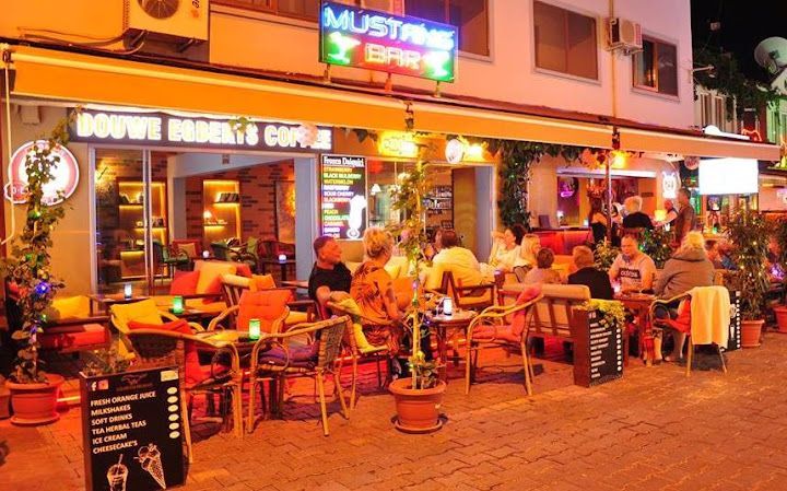 Mustang Bar