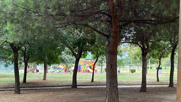 Büyük Şehir Belediyesi 100. Yıl Büfesi