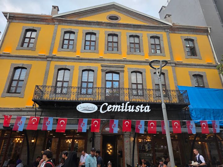 Cemilusta Meydan