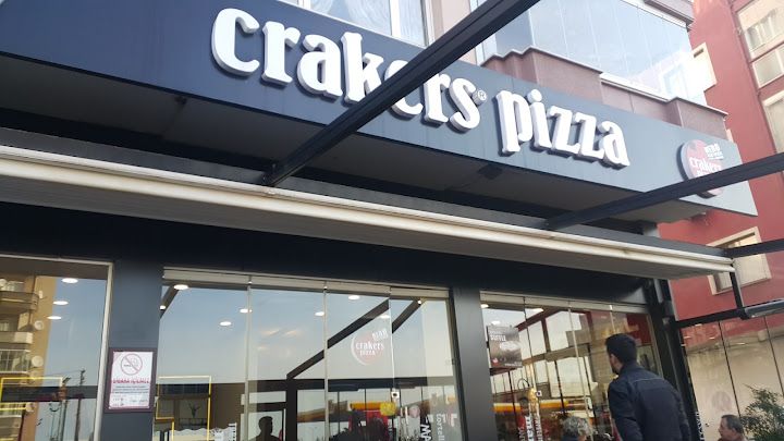 Crakers Pizza Beşirli